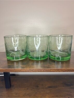 Set of 3 Vintage bobby flay Etched Floral Green Glass Old Fashioned Glasses